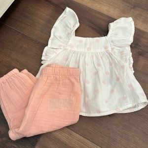 Nwot Baby Gap set